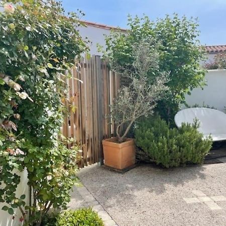 Maison De Vacances La Flotte 00491Ui エクステリア 写真