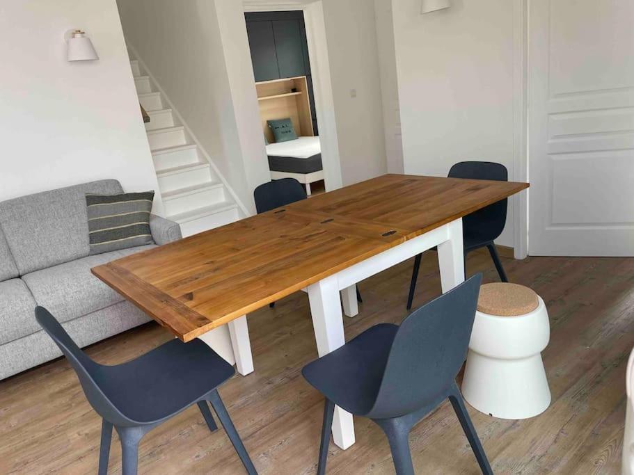 Maison De Vacances La Flotte 00491Ui エクステリア 写真