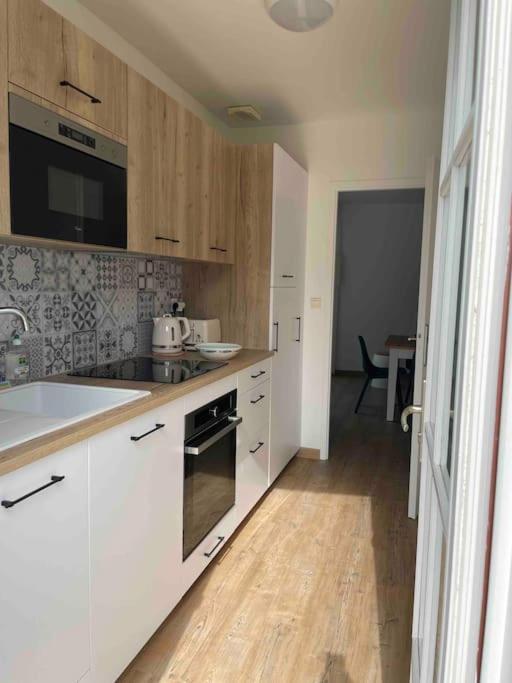 Maison De Vacances La Flotte 00491Ui エクステリア 写真
